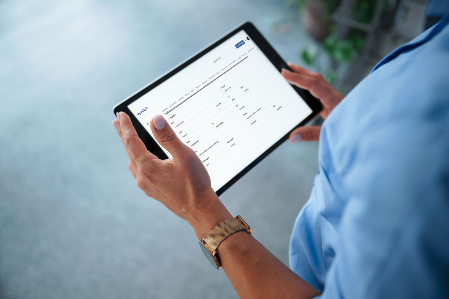 All in One Dashboard von syniqo auf Tablet-Display